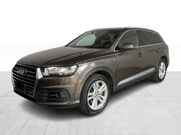 2017 Audi Q7 - image 10