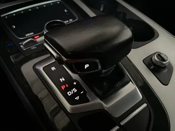 2017 Audi Q7 - image 35