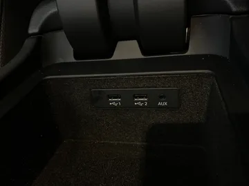2018 Audi Q7 - image 37