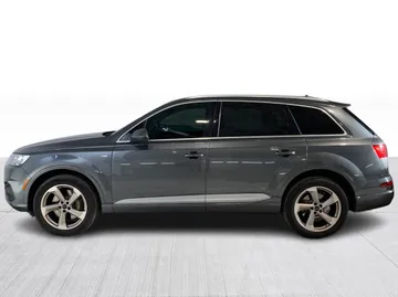 2018 Audi Q7 - image 4