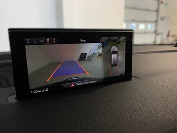 2019 Audi Q7 - image 22