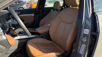 2025 Audi A5 - image 8