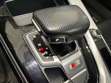 2020 Audi S5 - image 32