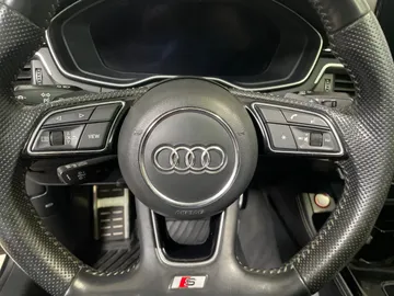 2020 Audi S5 - image 19