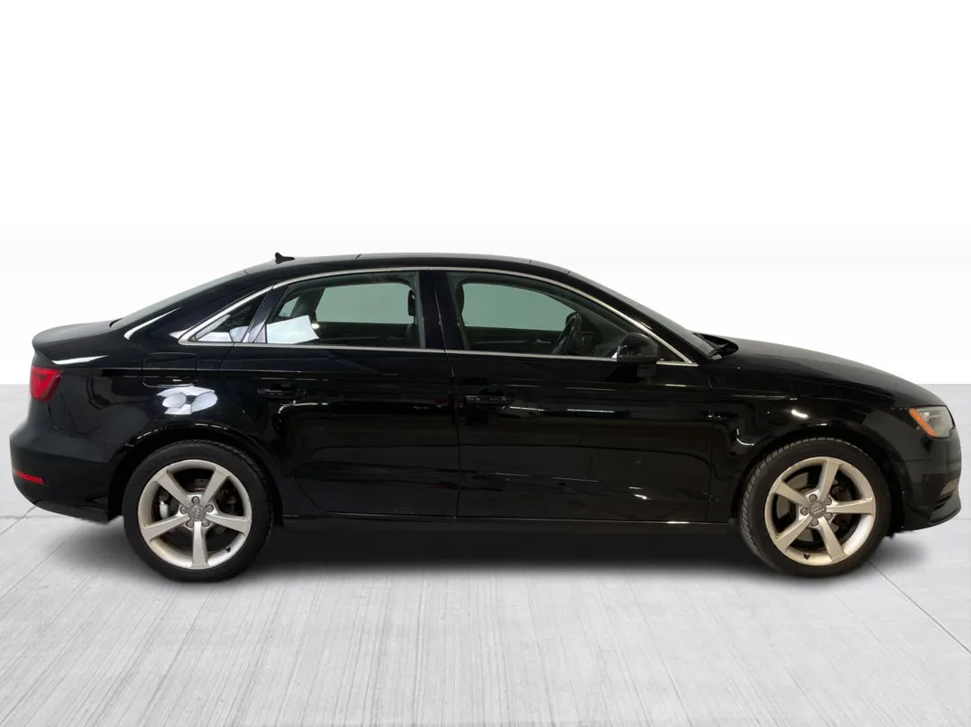 2016 Audi A3 — photo 2