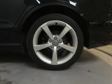 2016 Audi A3 - image 7