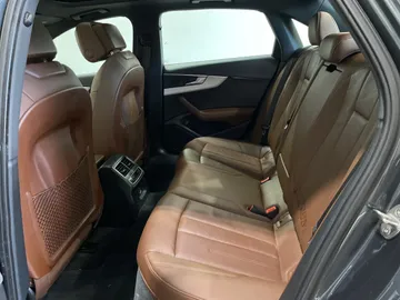 2017 Audi A4 - image 16
