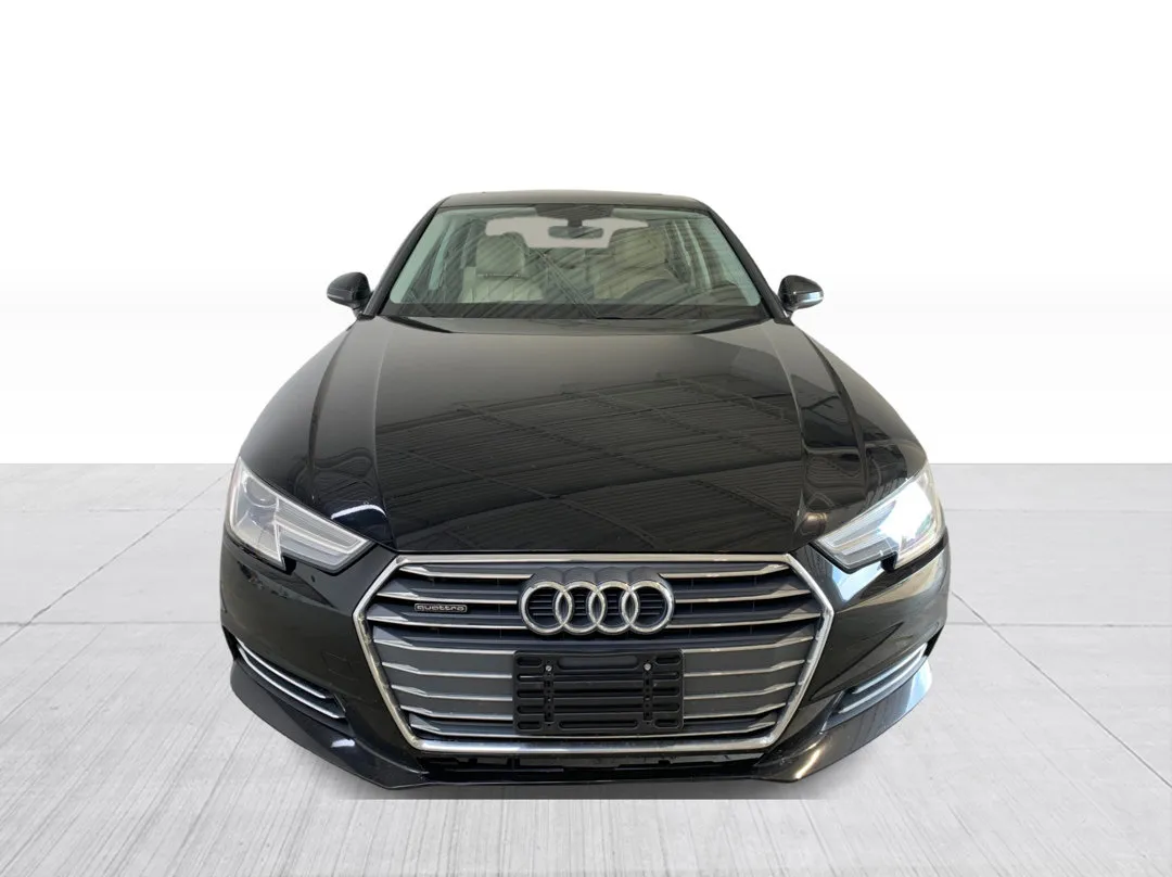 2017 Audi A4 — photo 2