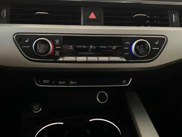 2017 Audi A4 - image 21