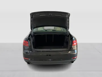 2017 Audi A4 - image 13