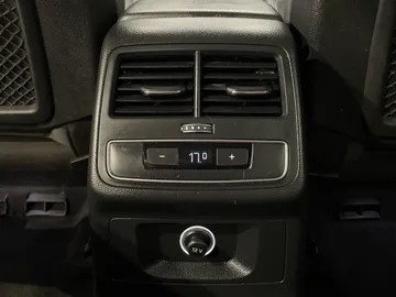 2019 Audi A4 - image 27