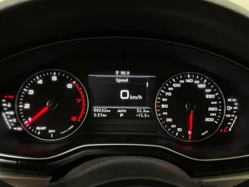 2019 Audi A4 - image 15