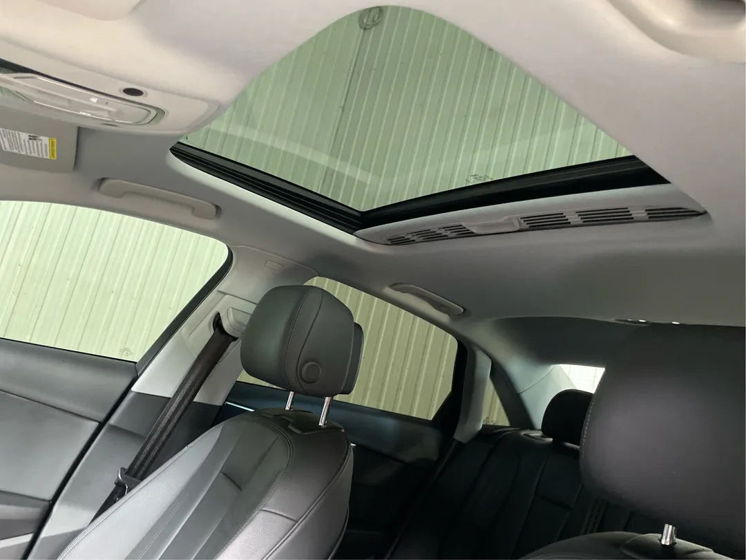 2019 Audi A4 Sedan — photo 5