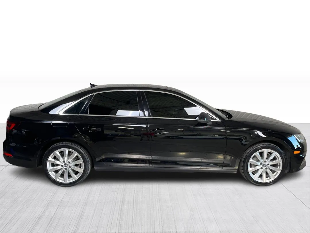 2019 Audi A4 Sedan — photo 2