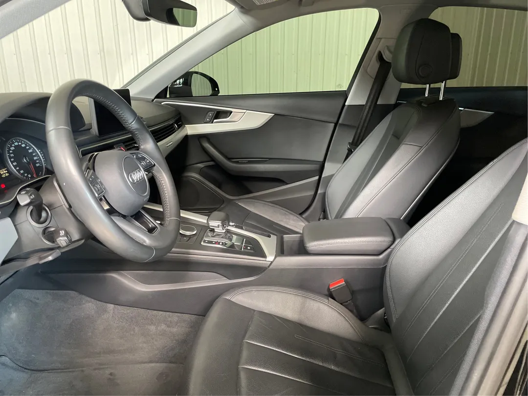 2019 Audi A4 Sedan — photo 3