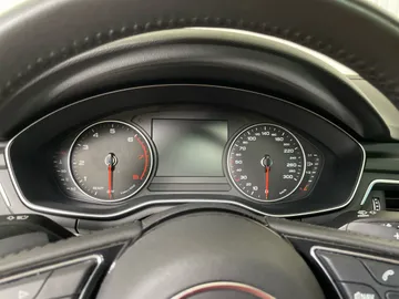 2019 Audi A4 Sedan - image 18