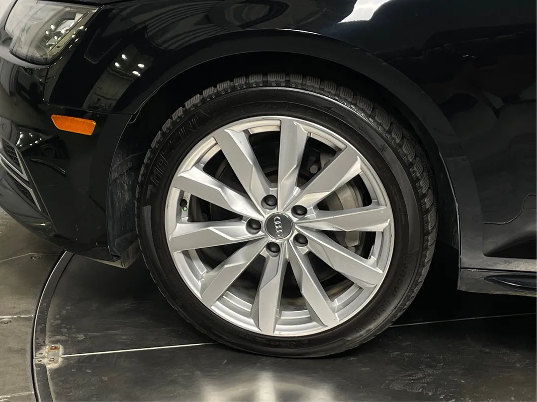 2018 Audi A4 Sedan — photo 6