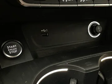 2018 Audi A4 Sedan - image 29