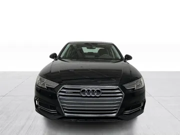 2018 Audi A4 Sedan - image 9