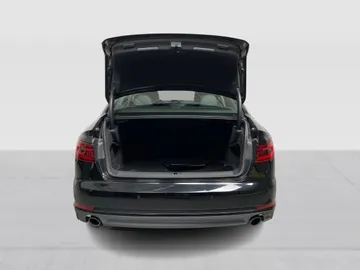 2018 Audi A4 Sedan - image 14