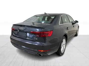 2017 Audi A4 - image 15