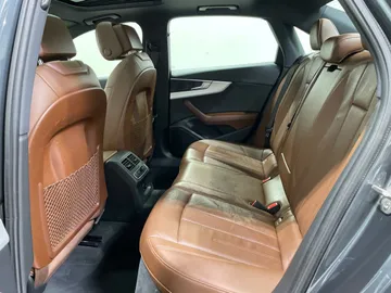 2017 Audi A4 - image 16