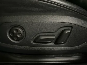 2019 Audi A4 Sedan - image 20