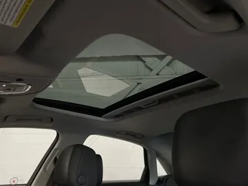 2019 Audi A4 Sedan - image 6