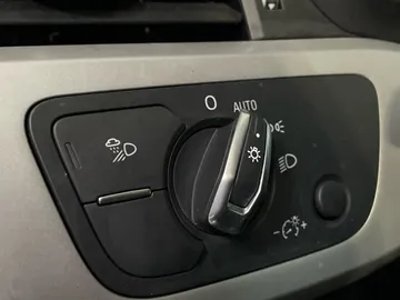 2019 Audi A4 Sedan - image 19