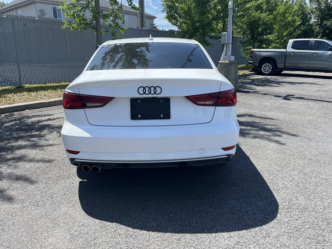 2018 Audi A3 Sedan — photo 5