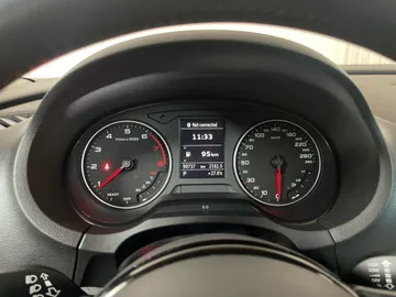 2016 Audi A3 - image 16