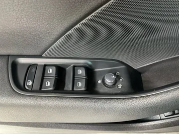 2016 Audi A3 - image 22