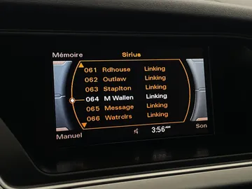 2016 Audi A4 - image 21