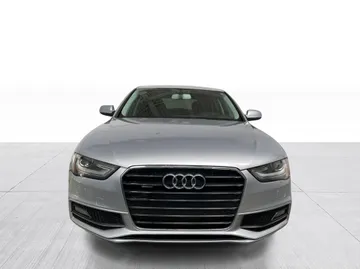 2016 Audi A4 - image 8