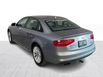2016 Audi A4 - image 11