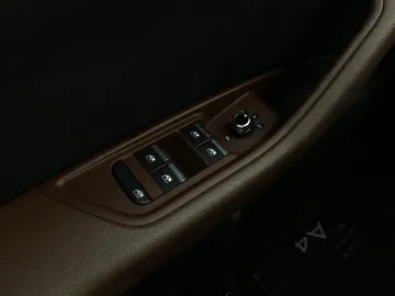 2018 Audi A4 Sedan - image 25