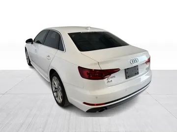 2018 Audi A4 Sedan - image 6