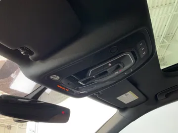 2018 Audi A4 Sedan - image 14