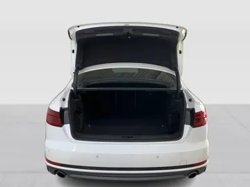 2018 Audi A4 Sedan - image 13