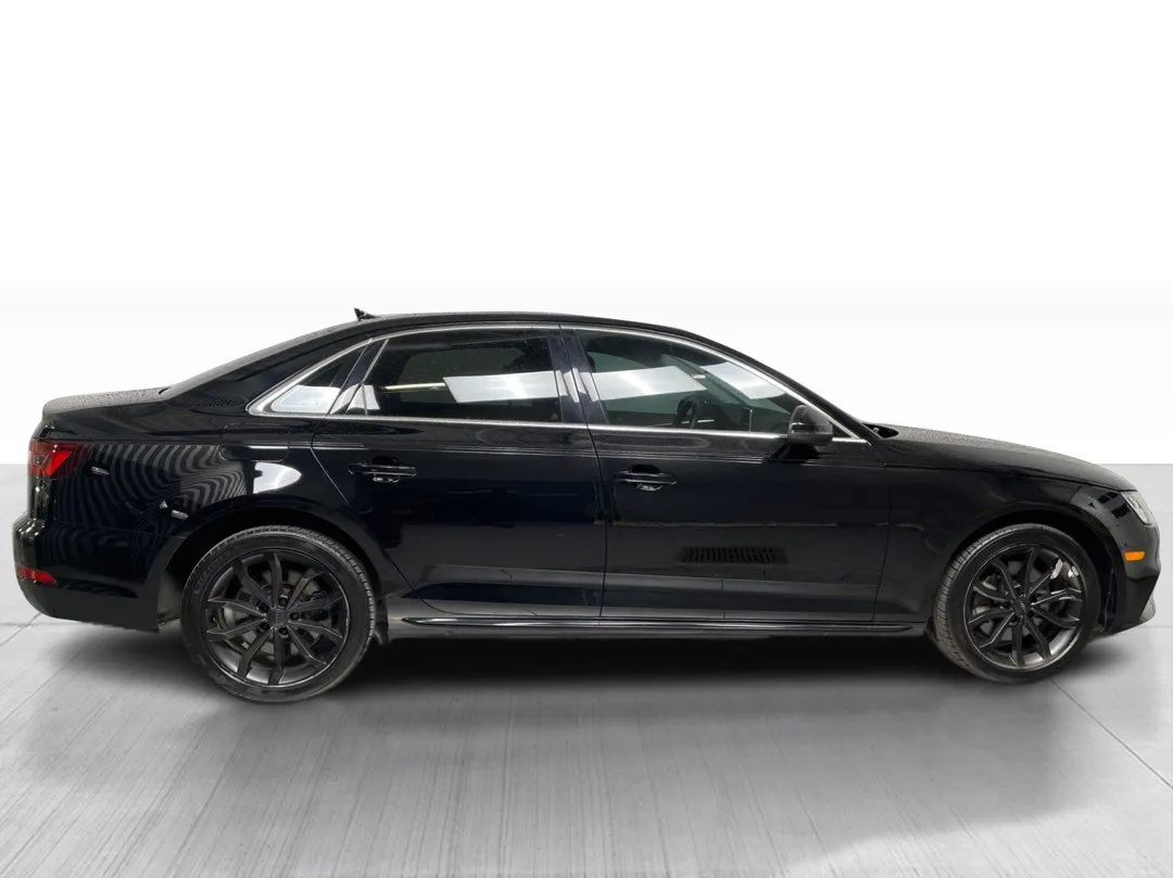 2018 Audi A4 — photo 2