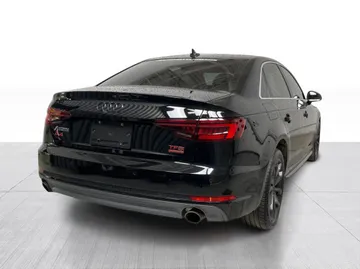 2018 Audi A4 - image 15