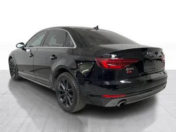 2018 Audi A4 - image 12