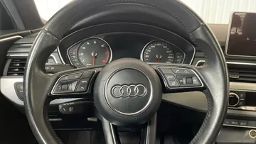 2017 Audi A4 - image 17