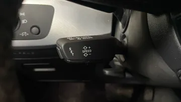 2017 Audi A4 - image 28