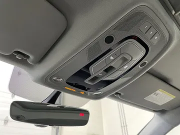 2017 Audi A4 - image 17