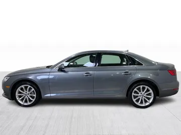 2017 Audi A4 - image 11