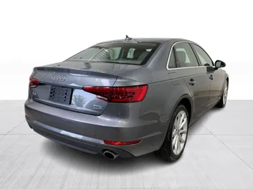 2017 Audi A4 - image 15