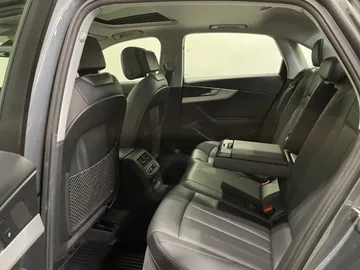 2017 Audi A4 - image 16