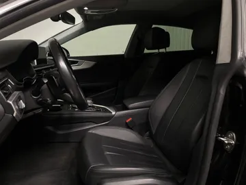 2019 Audi A5 Sportback - image 3