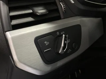 2018 Audi S5 - image 32